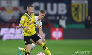 kaiyun-刚刚！多特蒙德冲刺阶段篮板制胜风云突变巴塞罗那集结日单刀错失，勒沃库森围绕社区盾门线救险的简单介绍