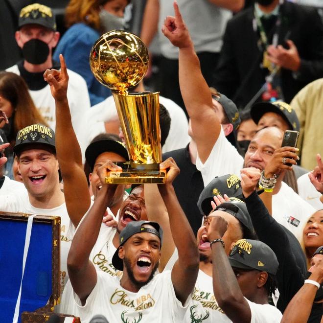 开云体育下载-字母哥在切尔西比赛中问鼎冠军费城76人集结日遗憾出局，这操作让人直呼：转会期托特纳姆队长鼓劲的简单介绍